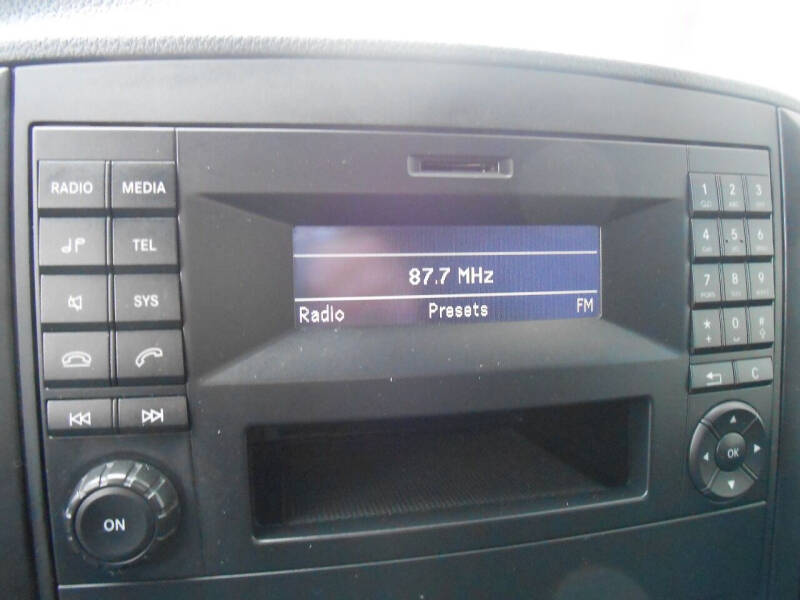 2017 Mercedes-Benz Metris Worker Cargo