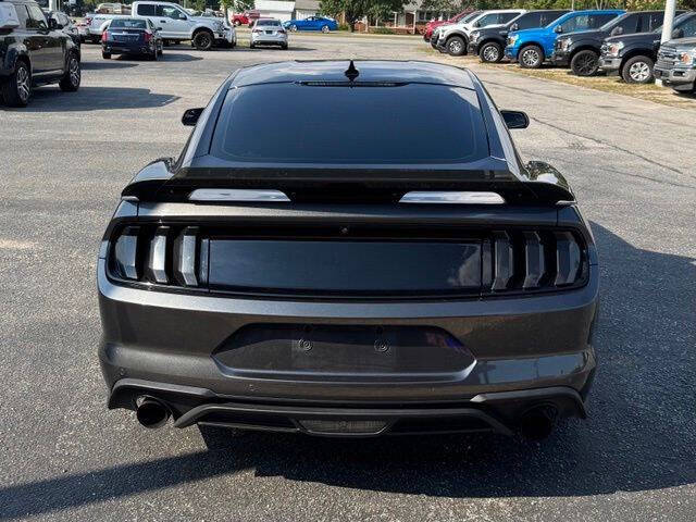 2020 Ford Mustang EcoBoost