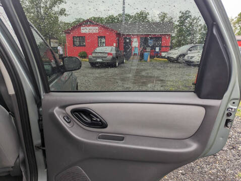 2005 Ford Escape XLT