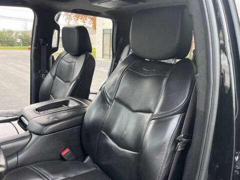 2017 Cadillac Escalade Platinum