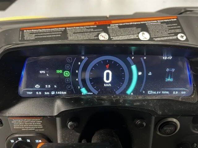 2025 Segway UT6