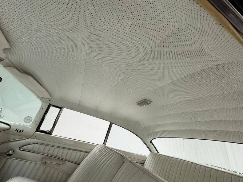 1956 Ford Crown Victoria