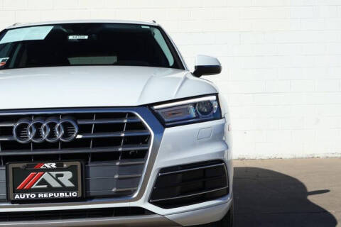 2019 Audi Q5 quattro Premium 45 TFSI