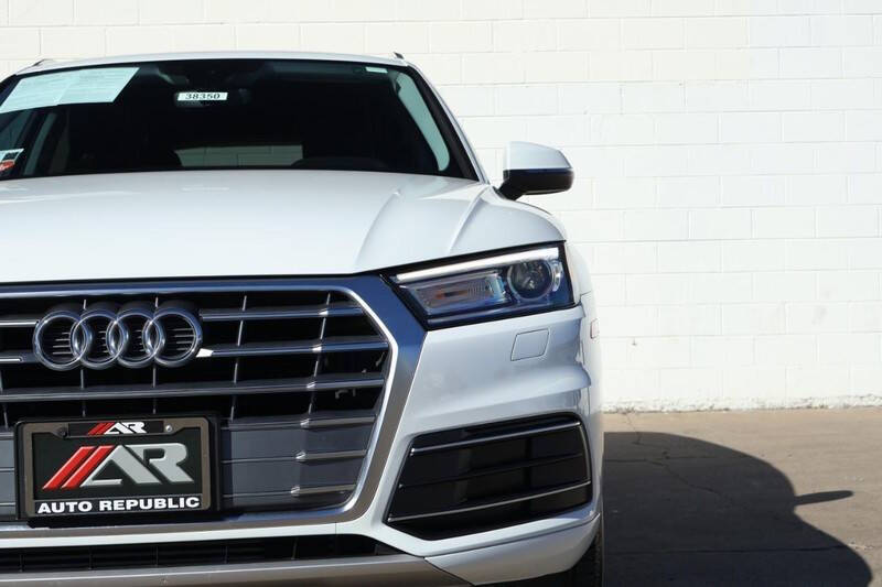 2019 Audi Q5 quattro Premium 45 TFSI