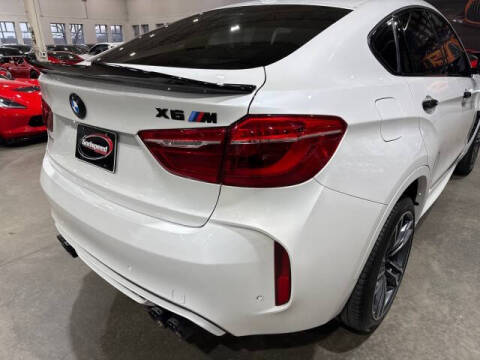 2016 BMW X6 M