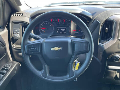 2020 Chevrolet Silverado 1500 Custom