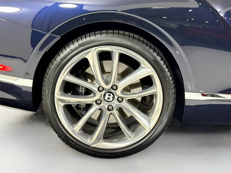 2022 Bentley Continental GT V8