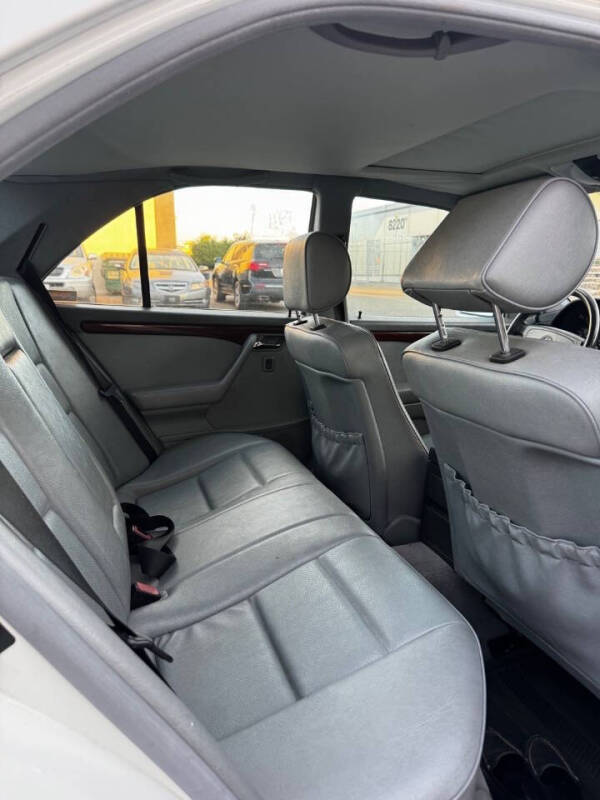 1995 Mercedes-Benz C-Class C 220