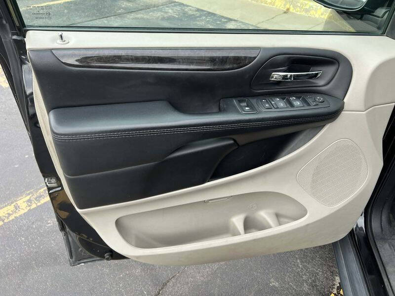2017 Dodge Grand Caravan SE