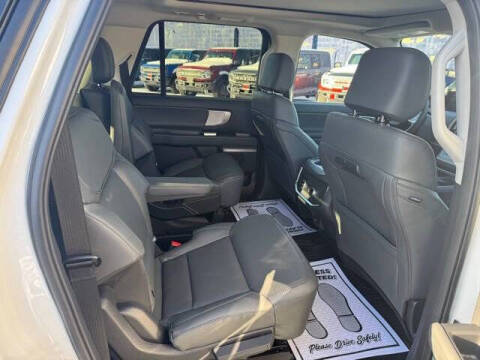 2026 Ford Expedition MAX Active