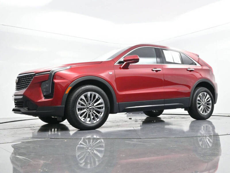 2025 Cadillac XT4 Premium Luxury