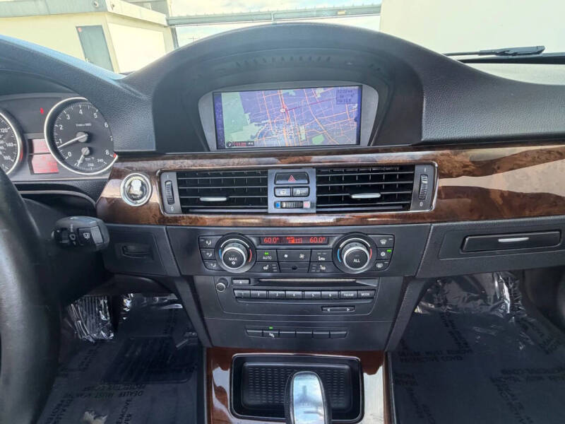 2012 BMW 3 Series 328i