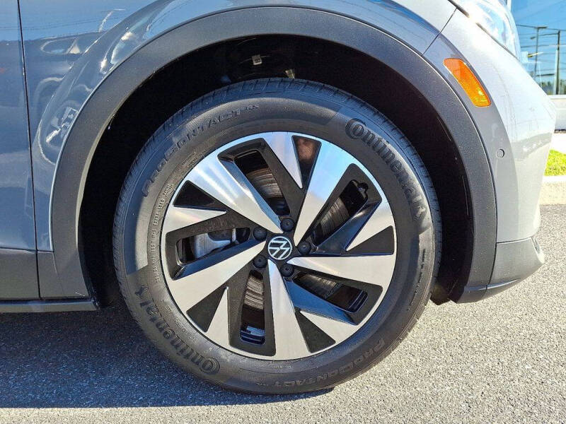 2023 Volkswagen ID.4 Pro