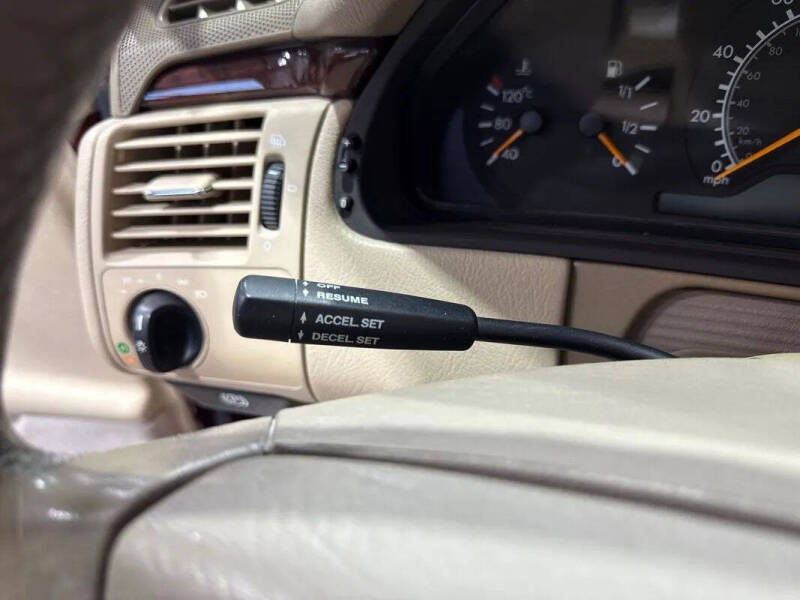 1999 Mercedes-Benz E-Class E 320