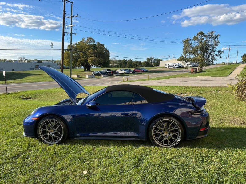 2025 Porsche 911 Carrera