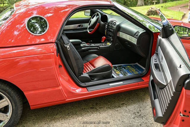 2002 Ford Thunderbird Deluxe