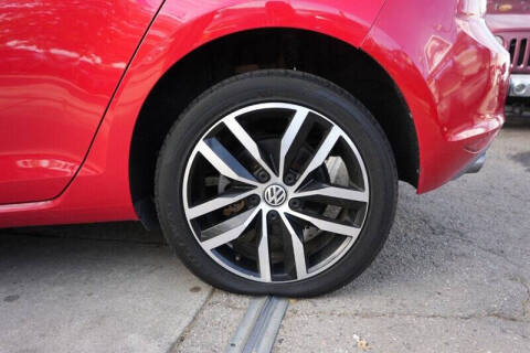 2015 Volkswagen Golf TSI SE