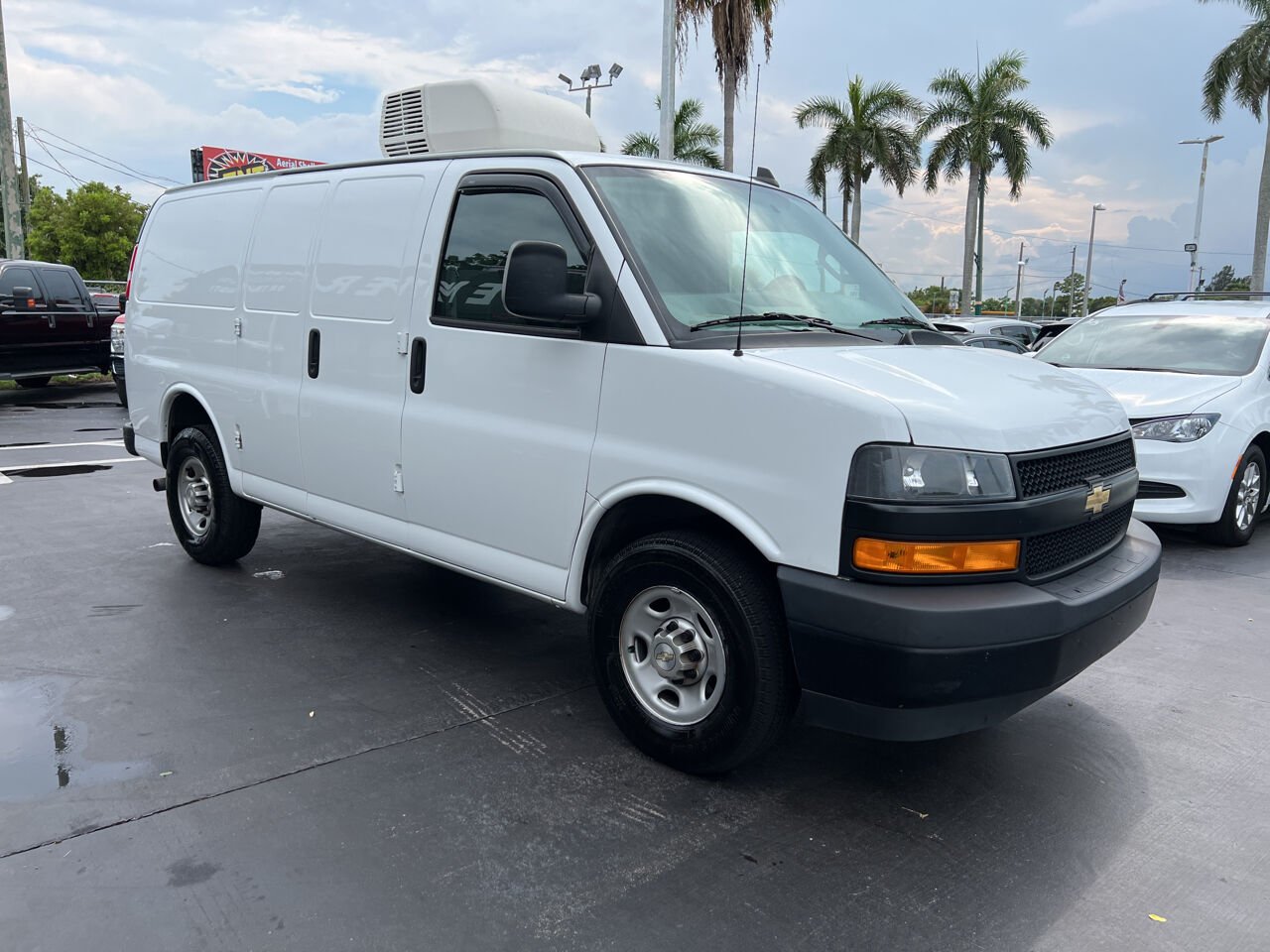 2020 CHEVROLET Express Van - $28,900