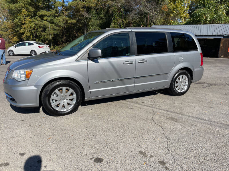 2015 Chrysler Town and Country for sale at Adairsville Auto Mart in Plainville GA