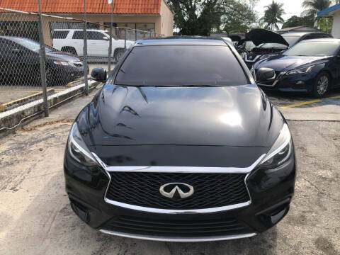 2018 Infiniti QX30 Luxury