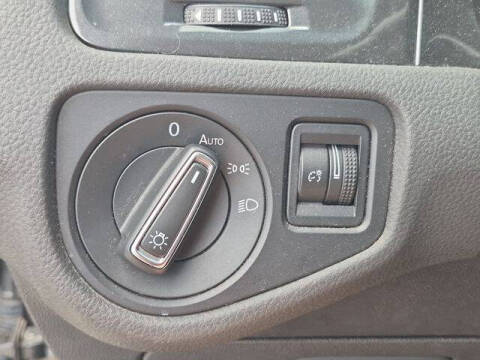 2021 Volkswagen Golf TSI