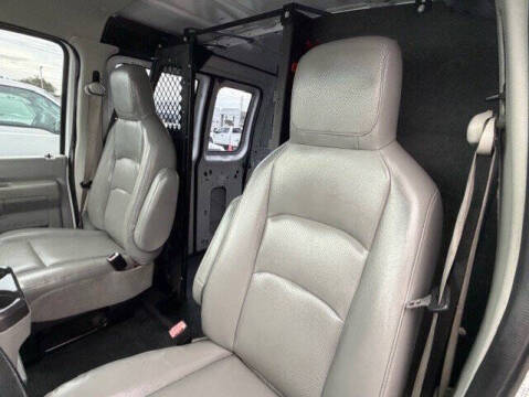 2009 Ford E-Series E-250