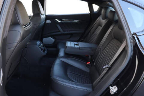 2022 Maserati Quattroporte Modena