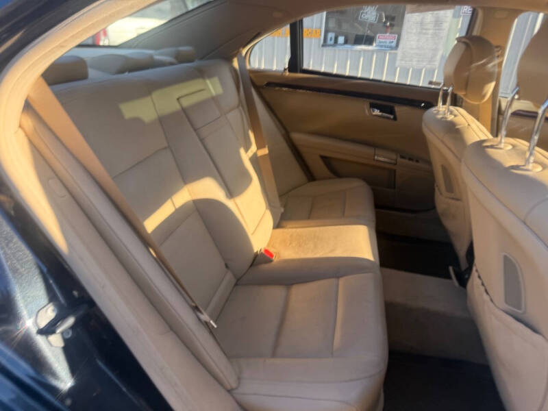 2012 Mercedes-Benz S-Class S 550 4MATIC