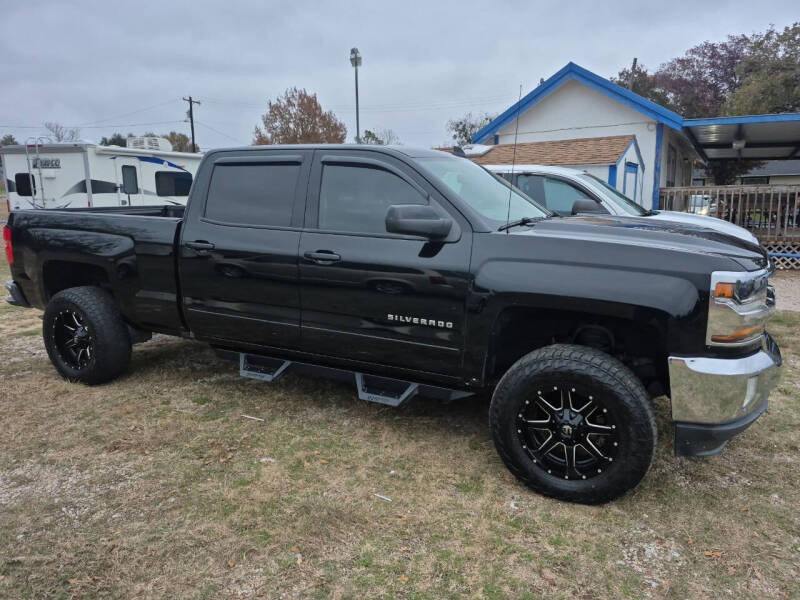 2017 Chevrolet Silverado 1500 LT's photo