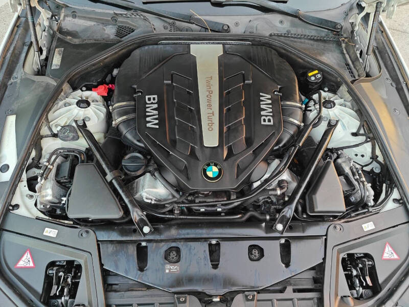 2016 BMW 5 Series 550i