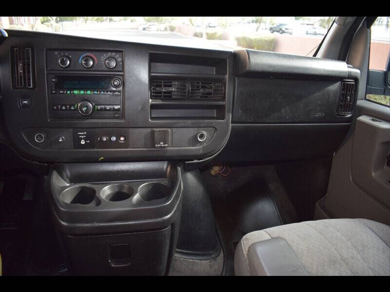 2015 Chevrolet Express LT 2500