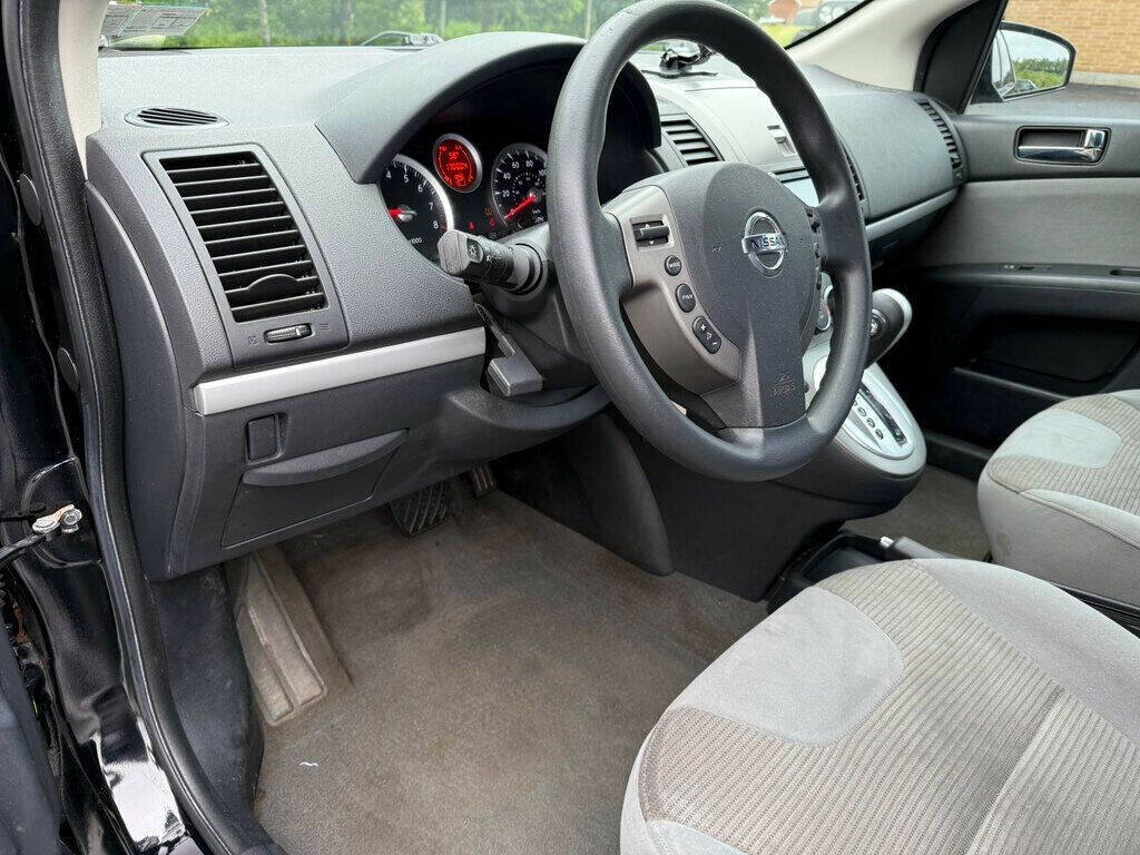 2010 Nissan Sentra 21