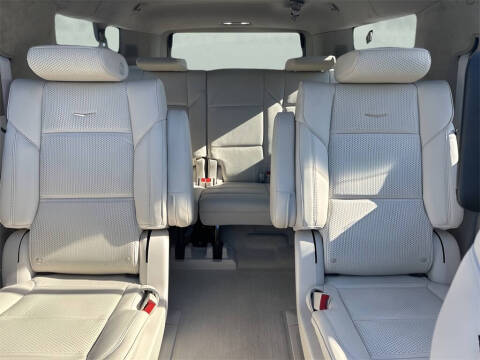 2025 Cadillac Escalade ESV Sport Platinum