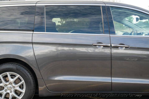 2020 Chrysler Pacifica Touring