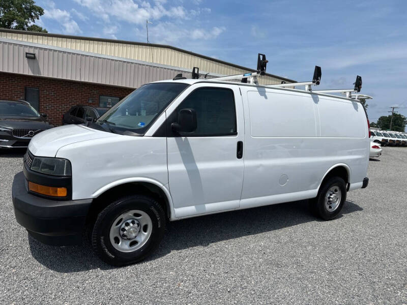 2022 Chevrolet Express 2500