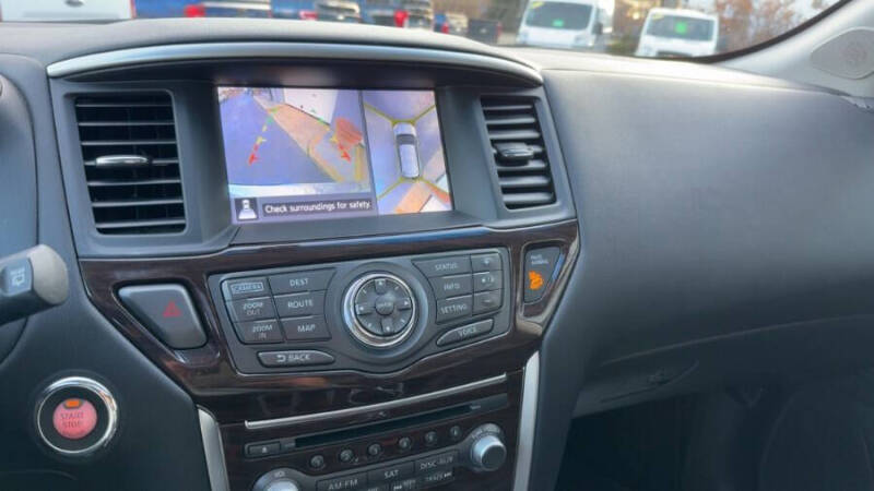 2016 Nissan Pathfinder