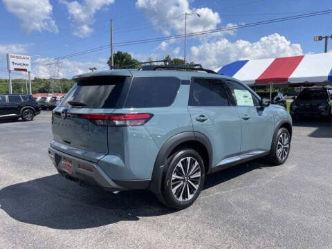 2026 Nissan Pathfinder Platinum