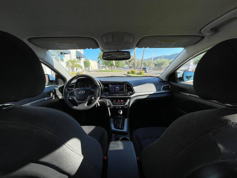 2018 Hyundai Elantra