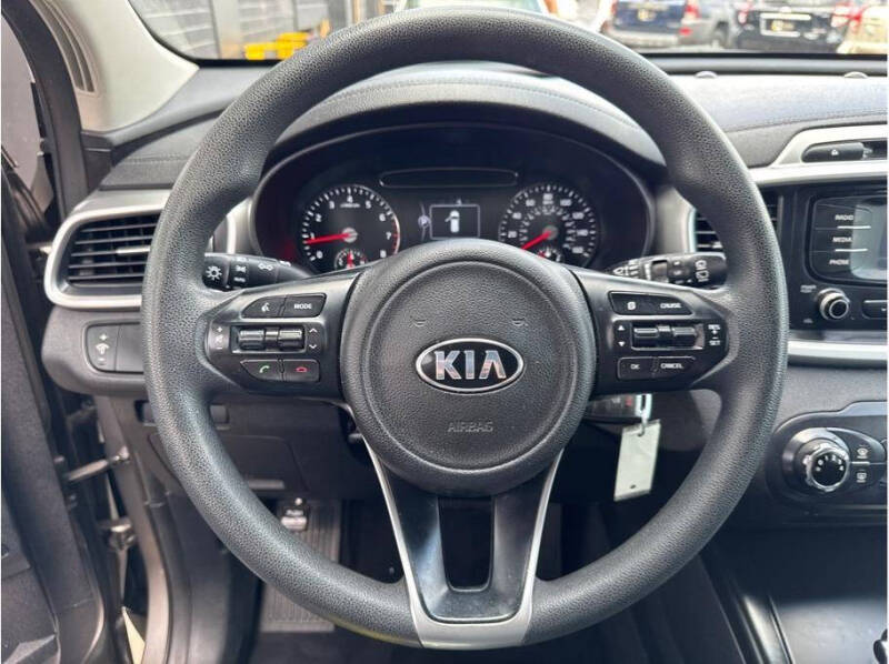 2016 Kia Sorento LX V6