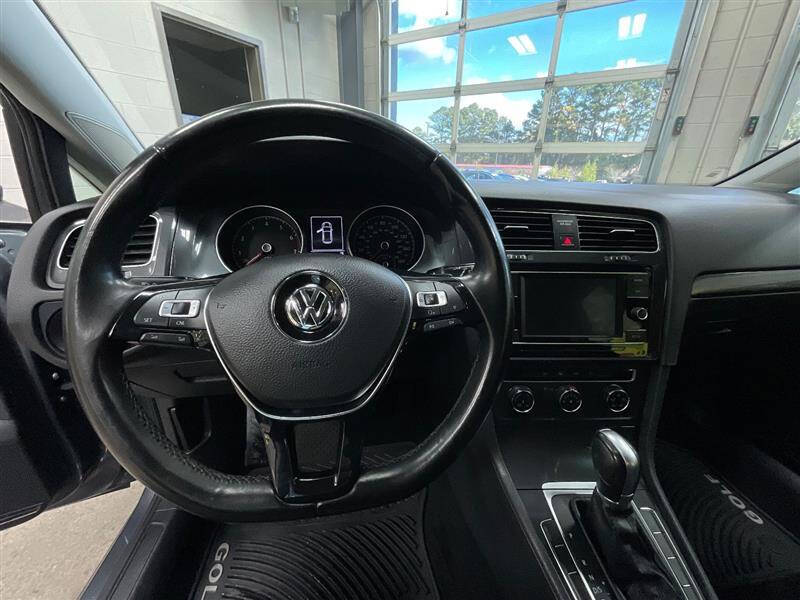 2018 Volkswagen Golf