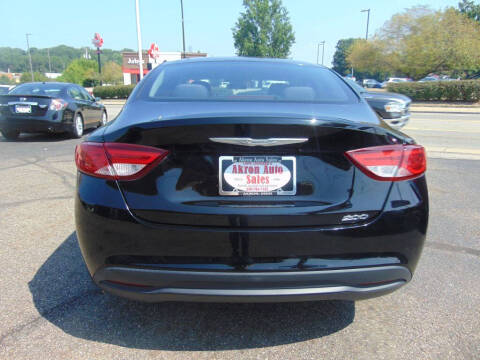 2016 Chrysler 200 LX