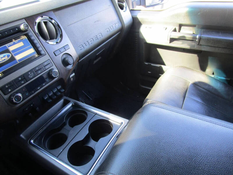 2012 Ford F-350 Super Duty Lariat