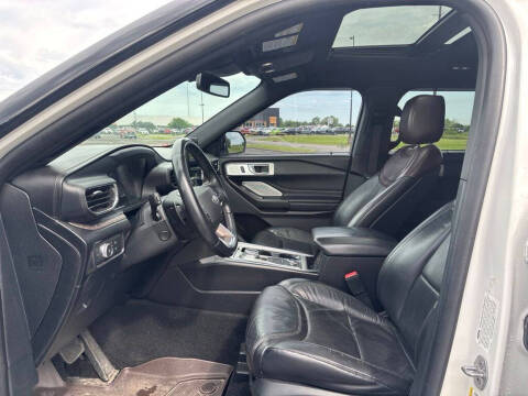 2020 Ford Explorer Platinum