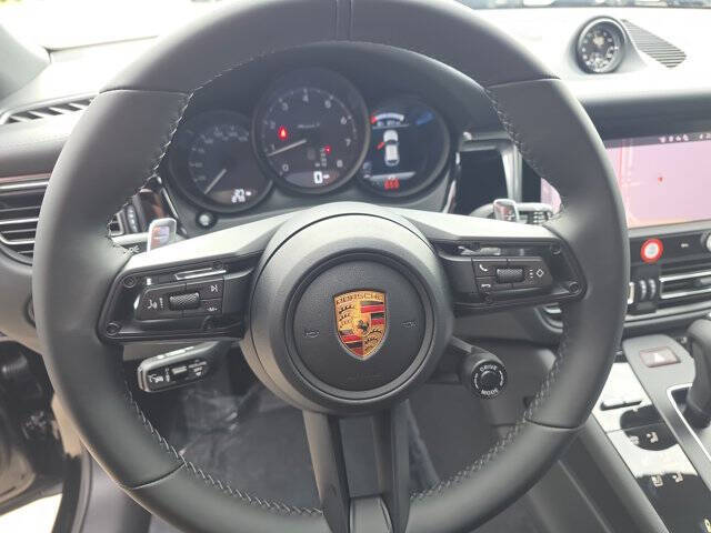 2026 Porsche Macan T