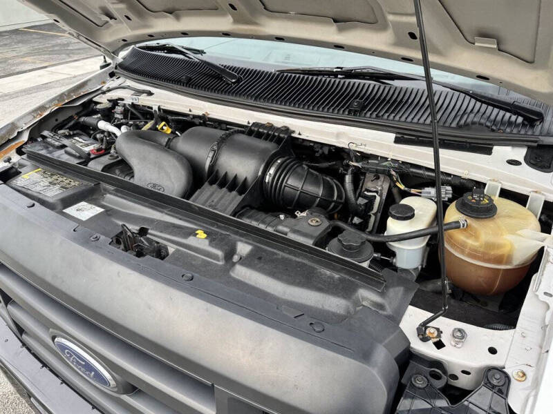 2013 Ford E-Series E-150