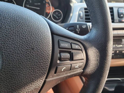 2016 BMW 3 Series 320i