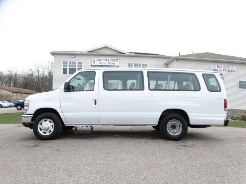 2013 Ford E-Series for sale at SOUTHERN SELECT AUTO SALES in Medina OH
