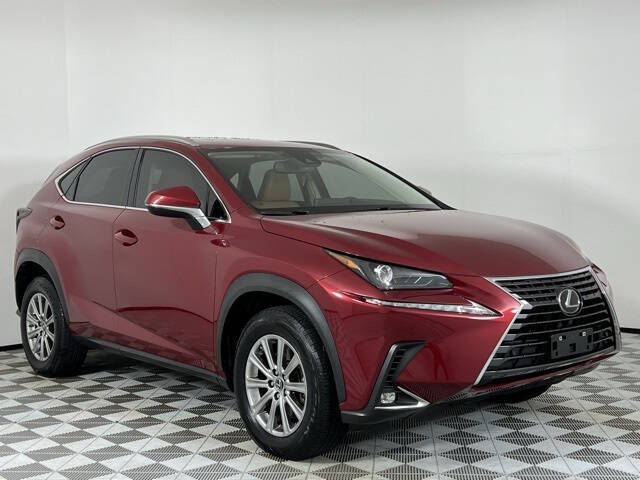 2021 Lexus NX 300's photo