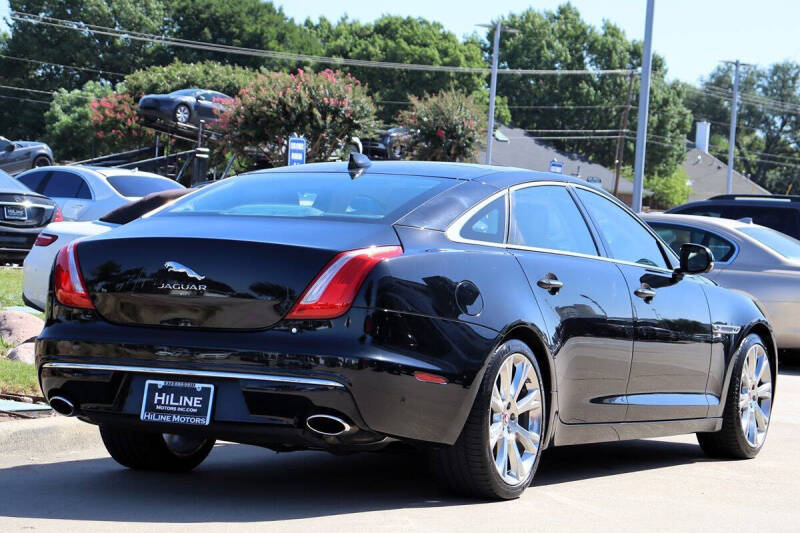 2016 Jaguar XJL Portfolio