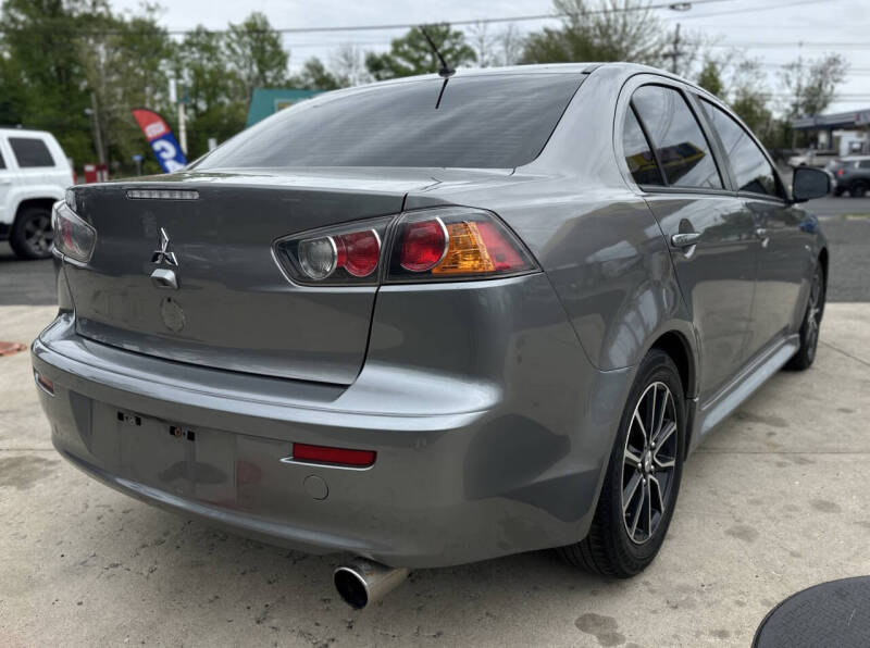 2017 Mitsubishi Lancer ES